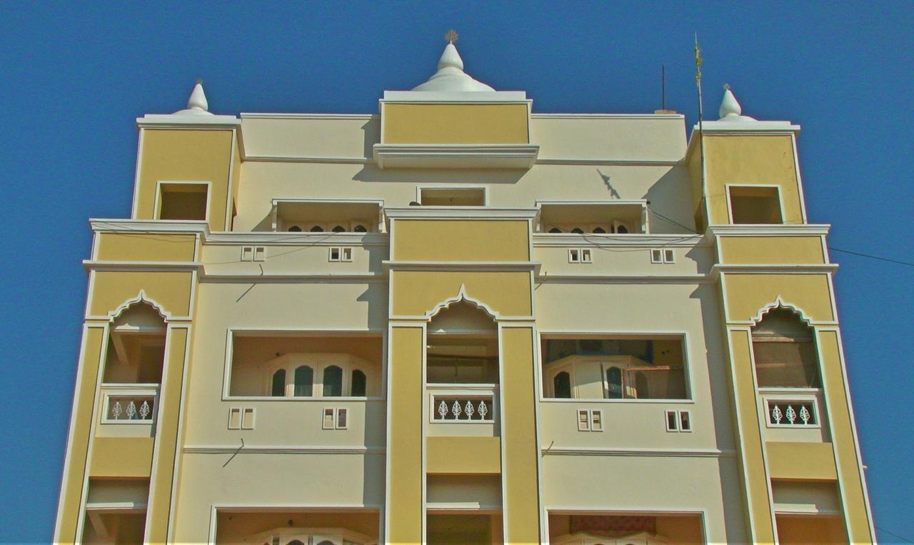 Nitaai Gaudiya Math Hotel Puri Luaran gambar